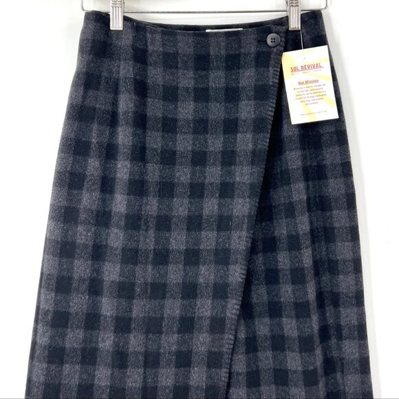 Vintage Studio Holt Renfrew Wrap Wool Cashmere Midi Skirt - Picture 4 of 7